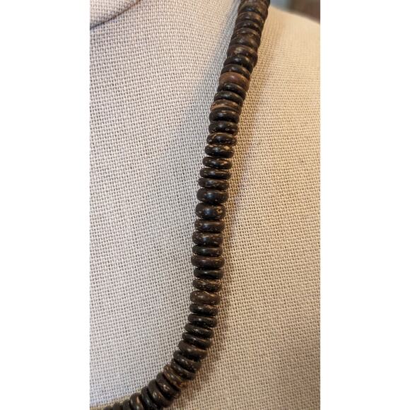 Vintage Brown Wood Bead Barrel Clasp 18.5" Necklace - Picture 2 of 7